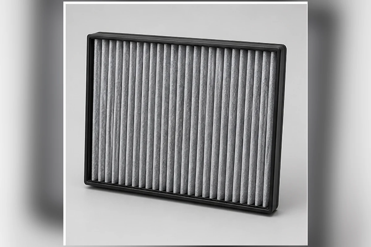 Rectangular cabin air filter with rigid frame and pleated filtration media